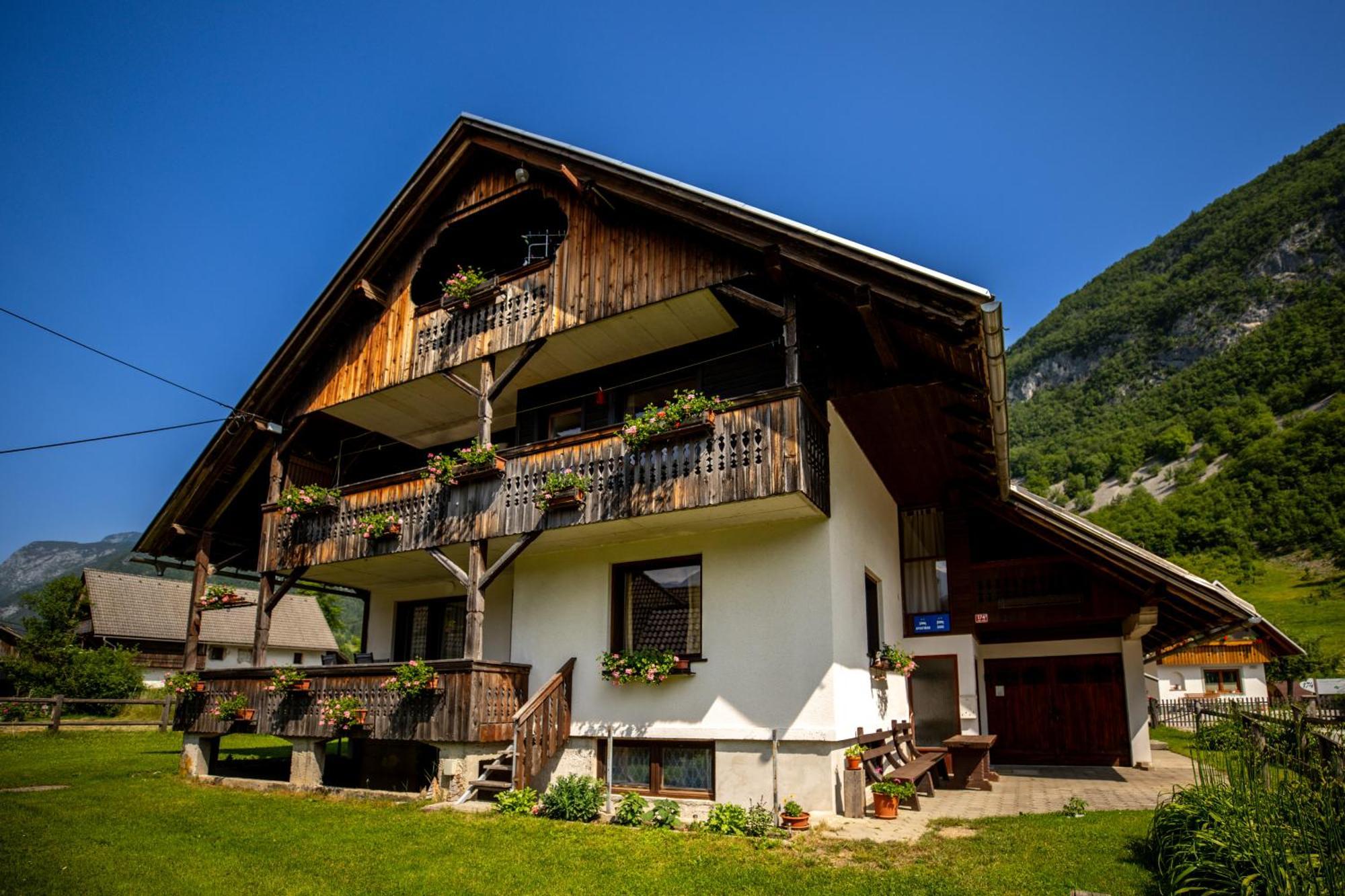 Apartment And Room Mateja Kovacic Bohinj Eksteriør billede