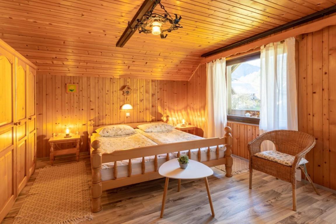Apartment And Room Mateja Kovacic Bohinj Eksteriør billede